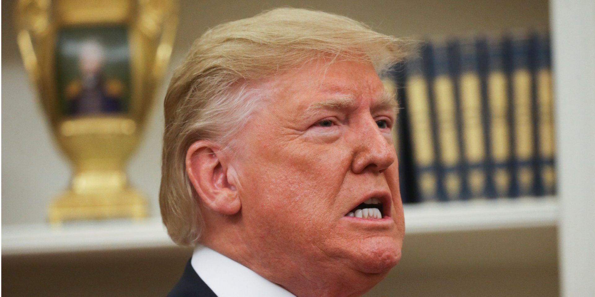По словам Трампа, его импичмент — это попытка «лишить американцев данных богом прав» (Фото: REUTERS/Leah Millis)