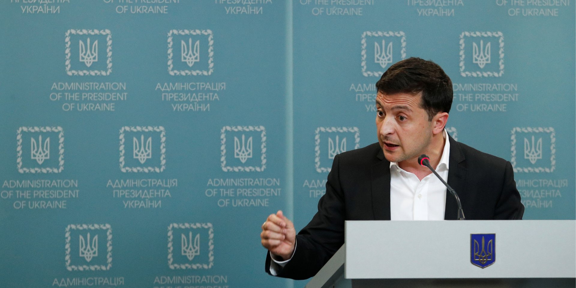 Говорити про формулу Штайнмайєра з трибуни Ради Зеленський відмовився (Фото: REUTERS / Valentyn Ogirenko)