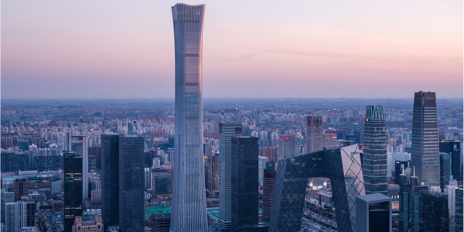 Хмарочос CITIC Tower також називають Чайна-цзунь (Фото: @HG Esch)