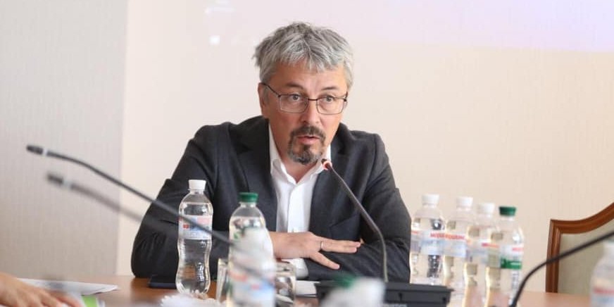 Ткаченко возглавляет Комитет по вопросам гуманитарной и информационной политики в ВР (Фото: Александр Ткаченко via Facebook)