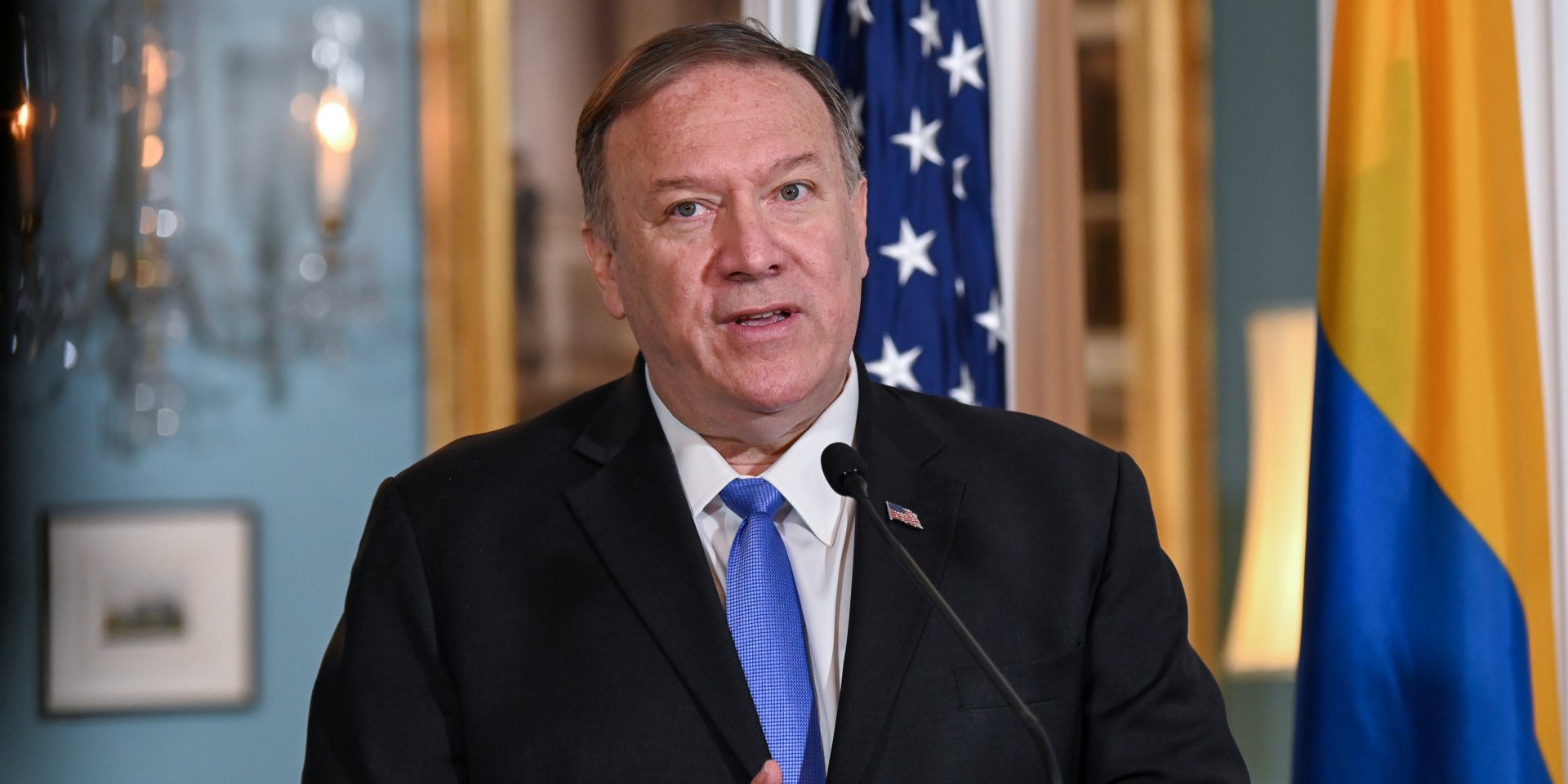 По словам Помпео, Трамп имел право просить Зеленского расследовать коррупцию в Украине (Фото: REUTERS/Erin Scott)