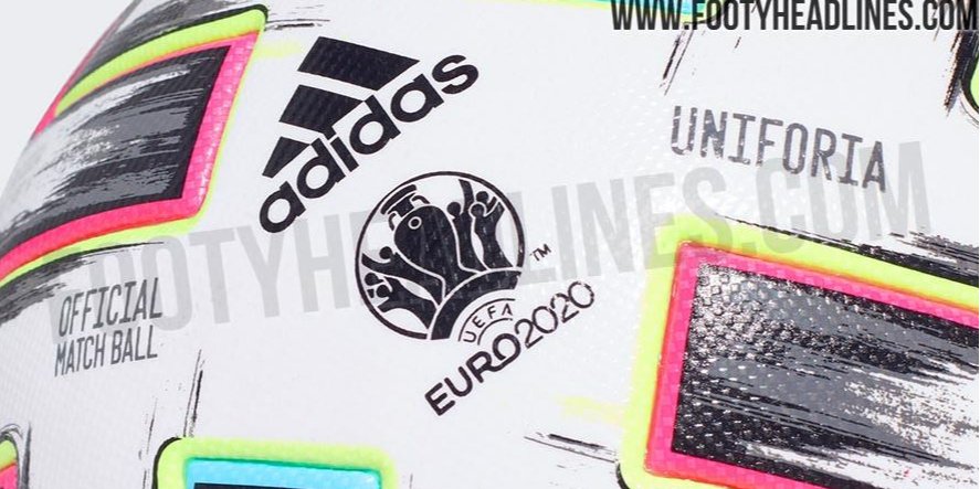 М’яч Uniforia (Фото: Footyheadlines)