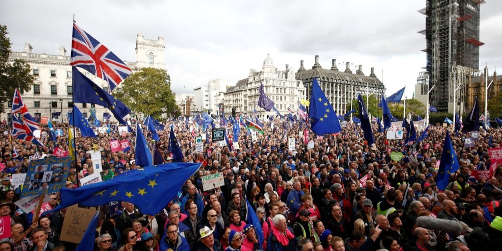 Brexit відбудеться до 31 жовтня (Фото: REUTERS / Henry Nicholls)