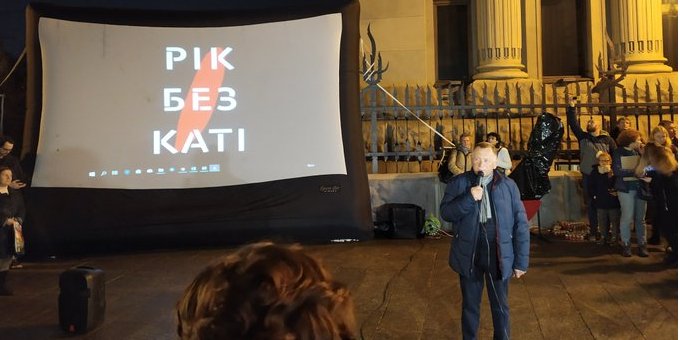 В Киеве в акции участвует отец Виктор Гандзюк (Фото: O_Matkovskyi via Twitter)