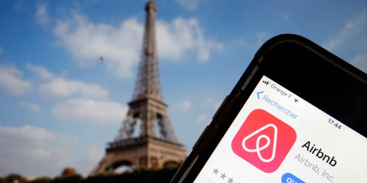 Онлайн-сервис Airbnb заработал на украинском языке (Фото: @Airbnb)