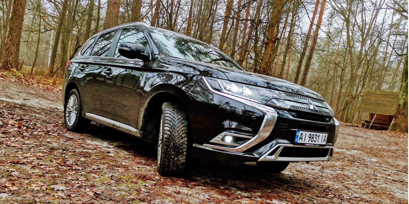 Тест-драйв Mitsubishi Outlander PHEV (Фото: НВ)