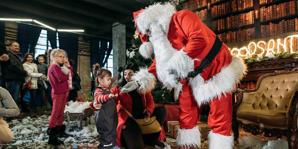 На Кураж Базаре можно будет загадать желание у Санта-Клауса или Bad Santa (Фото: Кураж Базар)