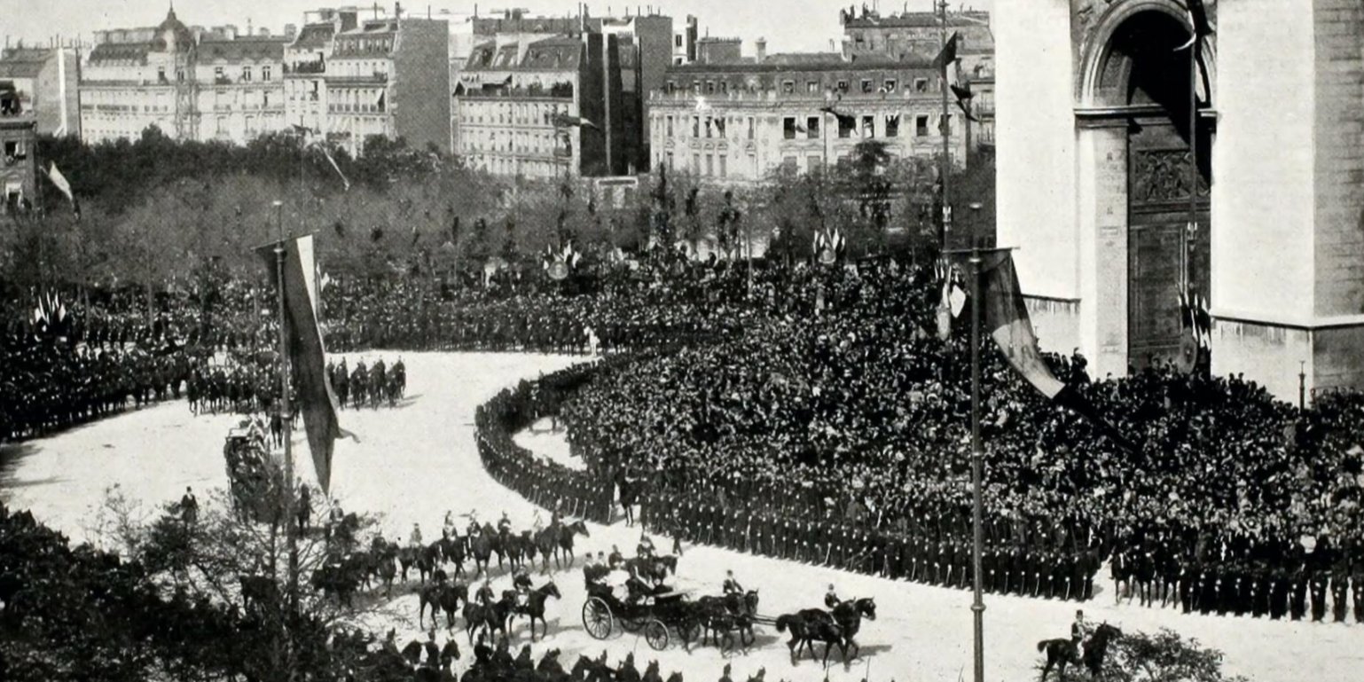 У жовтні 1896 року до Парижа з провінції приїхало близько 1 млн осіб, аби привітати Миколу II (Фото: DR)