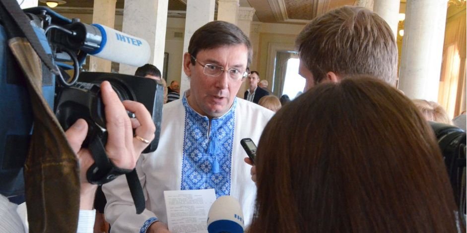 По словам Луценко, дело экс-беркутовцев нужно сначала довести до приговора суда (Фото: Олег Федонюк/Facebook)