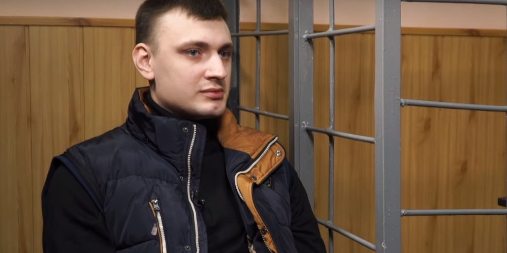 Экс-беркутовец Павел Аброськин — один из тех, кто есть в списках на обмен (Фото: Кадр видео hromadske via YouTube)