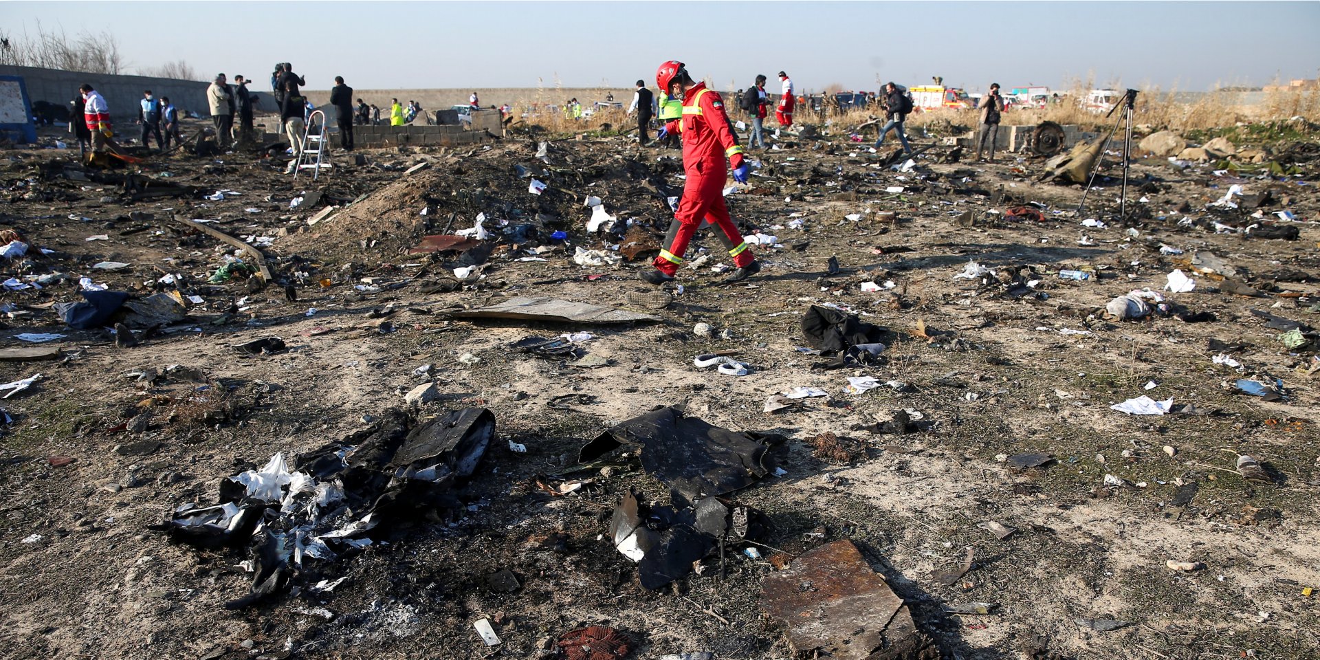Місце катастрофи українського Boeing 737−800 (Фото: Nazanin Tabatabaee/WANA (West Asia News Agency) via REUTERS ATTENTION EDITORS)