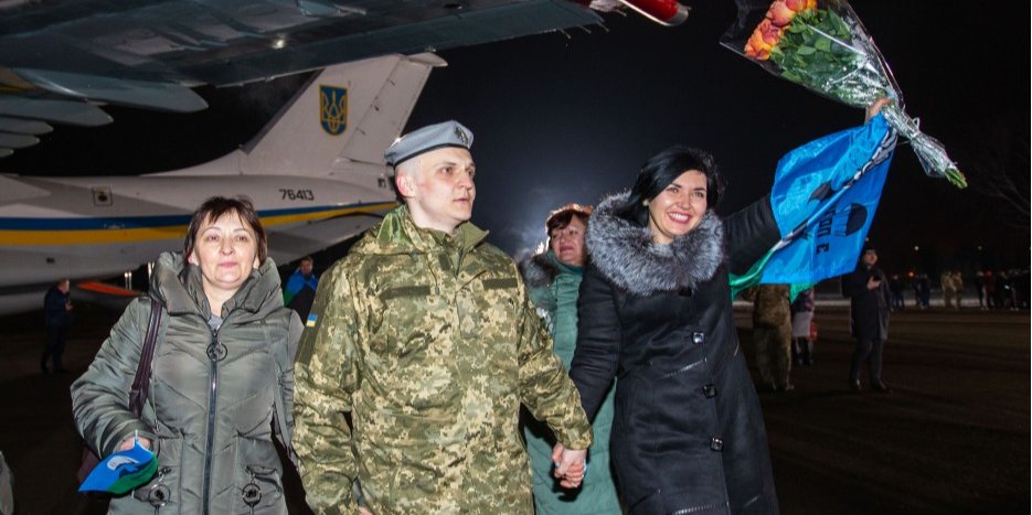 Під час обміну з окупованих територій звільнили 76 осіб (Фото: Офіс президента)