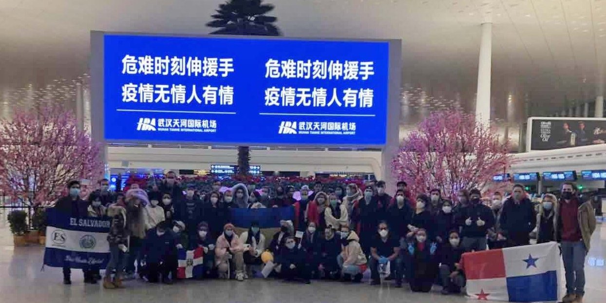 В списках на вылет из Уханя 48 украинцев и 29 иностранцев (Фото: china.mfa.gov.ua)
