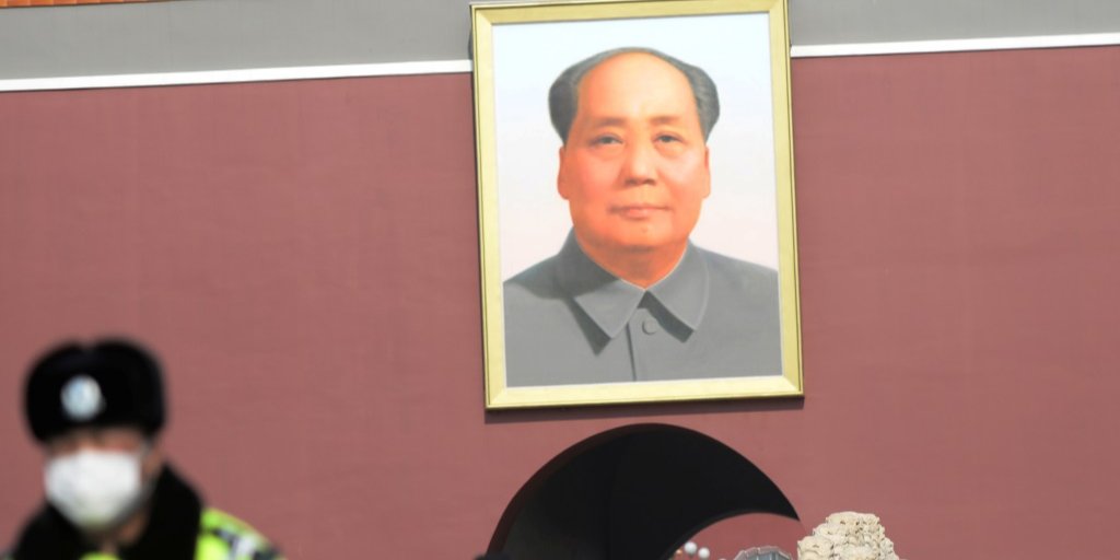 Китай впервые выслал иностранных журналистов за последние 20 лет (Фото: REUTERS/Tingshu Wang)