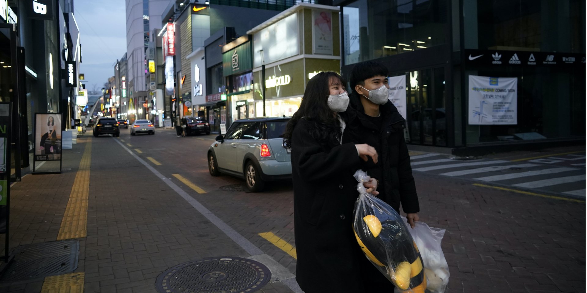 В США участились случаи нападений на людей азиатской внешности (Фото: REUTERS/Kim Hong-Ji)