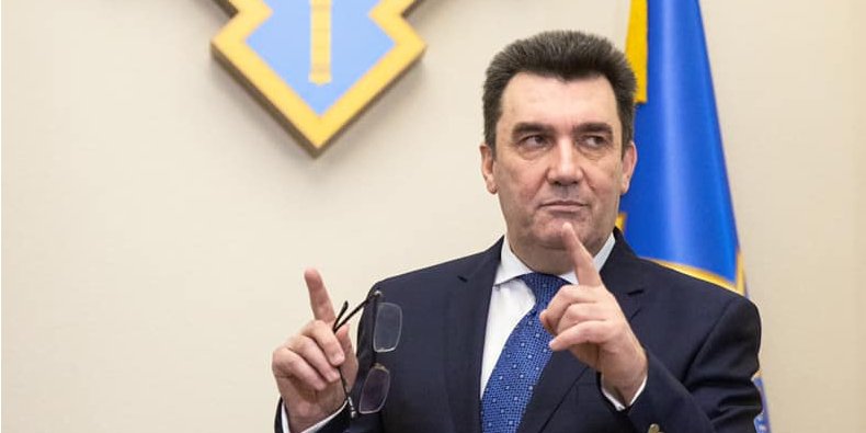 Алексей Данилов отметил, что на оккупированных территориях находятся украинцы, с которыми необходимо общаться (Фото: Олексій Данилов via Facebook)