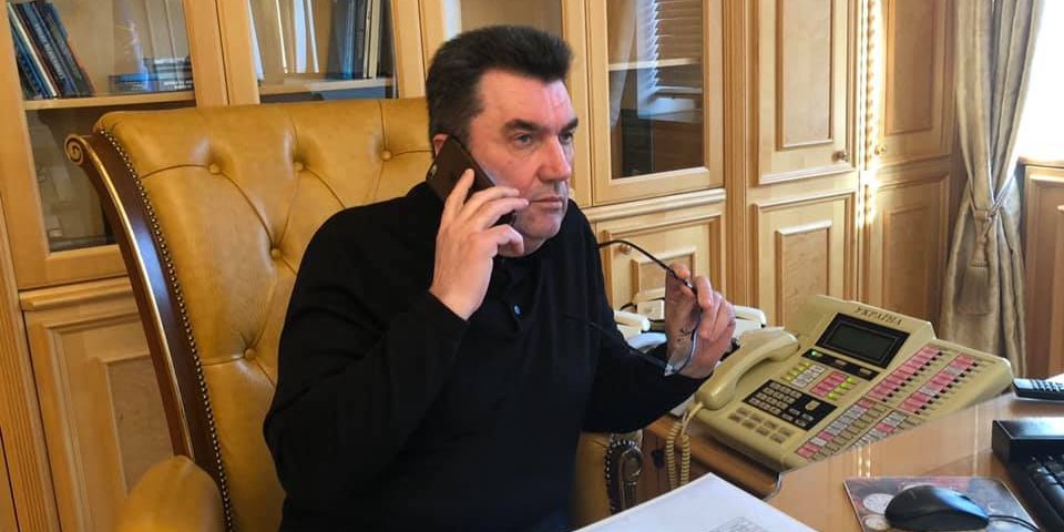Алексей Данилов о поставках воды в Крым: Мы тогда будем обеспечивать войска РФ питьевой водой (Фото: Алексей Данилов via Facebook)