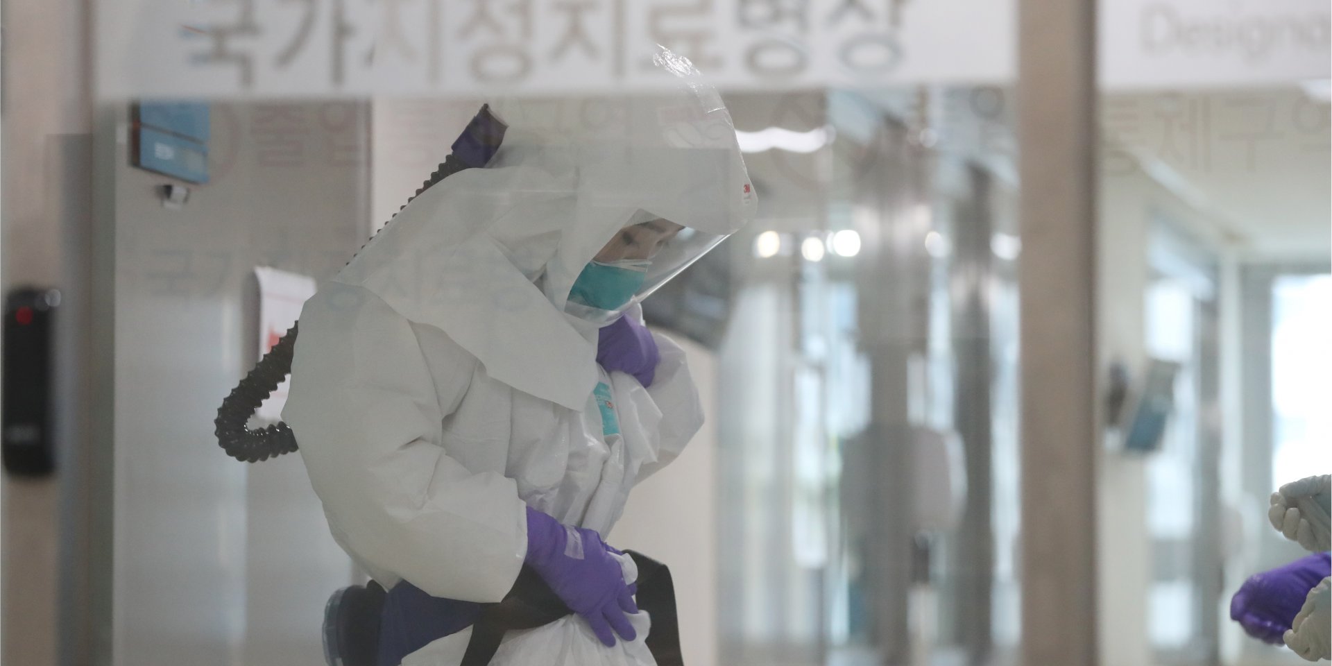 В Южной Корее от коронавируса умерло уже 11 человек (Фото: Yonhap via REUTERS)