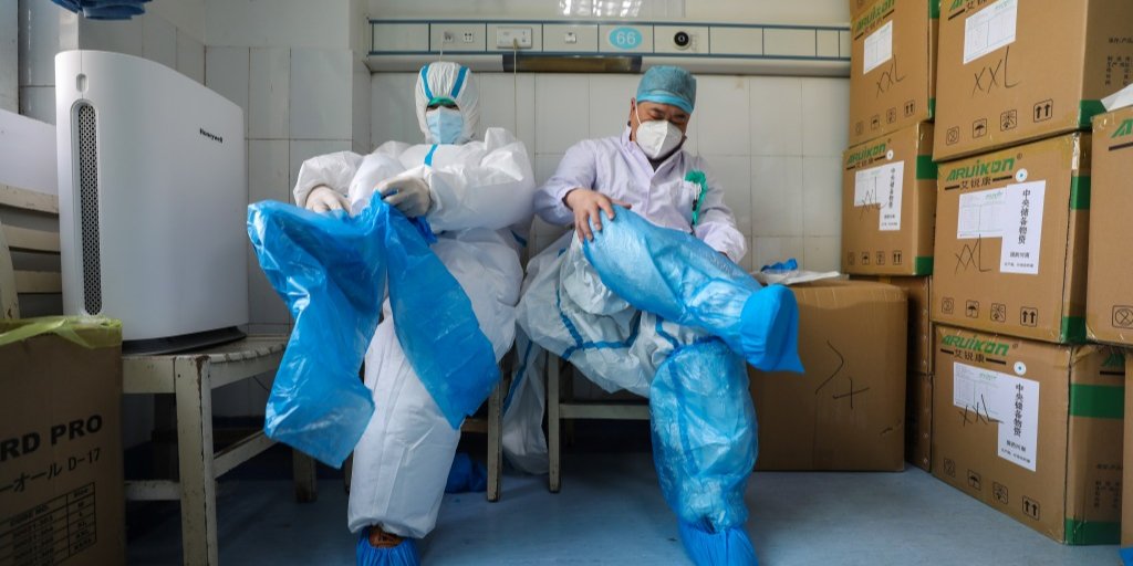 Жертвами коронавируса по всему миру стали более 2700 человек (Фото: China Daily via REUTERS)