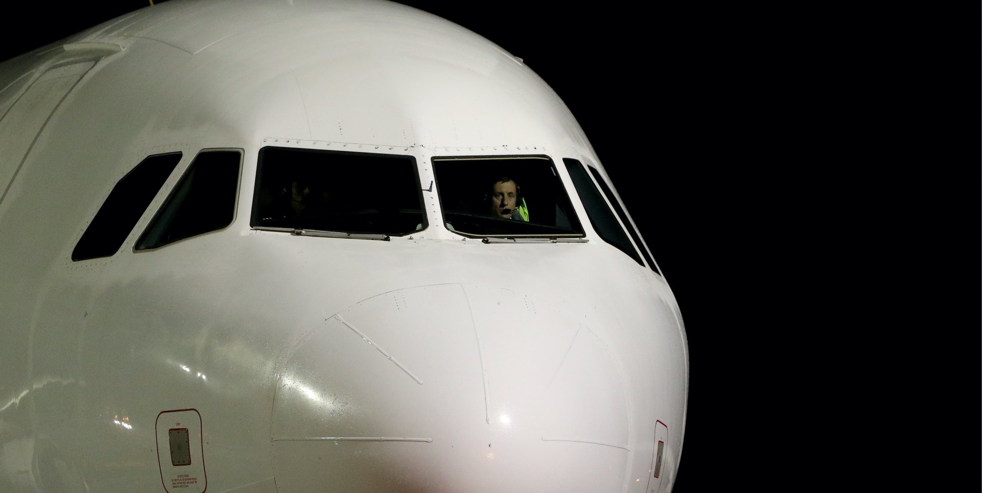 Дипломатів можуть евакуювати в російський Владивосток (Фото: AAP Image/Richard Wainwright/via REUTERS ATTENTION EDITORS)