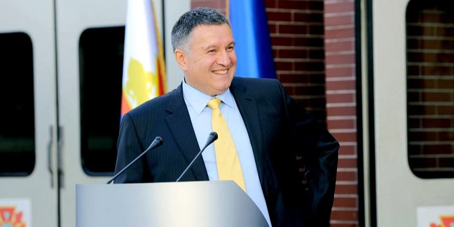 У Слузі народу заявили, що Аваков точно залишиться у Кабміні (Фото: Арсен Аваков / Facebook)