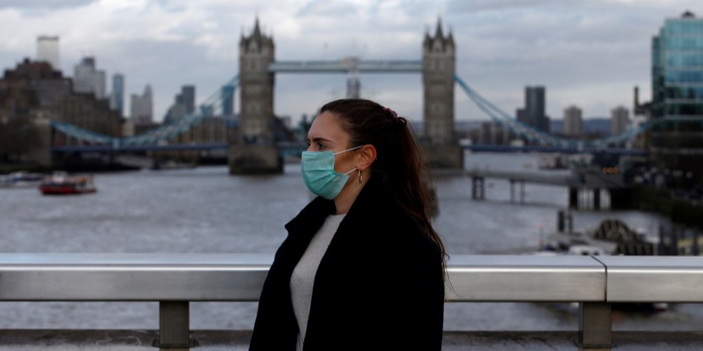 Жертвами коронавируса стали свыше 3 тысяч человек (Фото: REUTERS/Henry Nicholls)