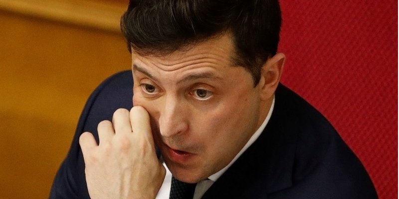 Зеленский во время выступления вспомнил и коронавирус (Фото: Valentyn Ogirenko/Reuters)