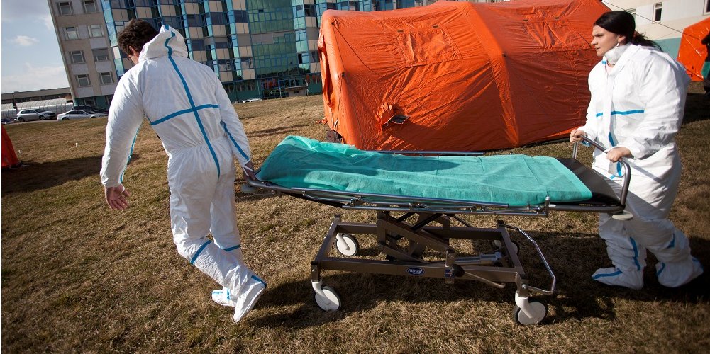 Польша вводит ограничительные меры из-за коронавируса (Фото: Krzysztof Cwik /Reuters)