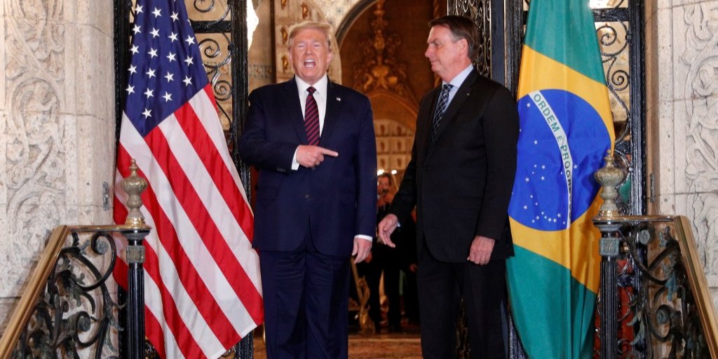 Встреча президентов США и Бразилии состоялась в резиденции Трампа 7 марта (Фото: REUTERS/Tom Brenner)