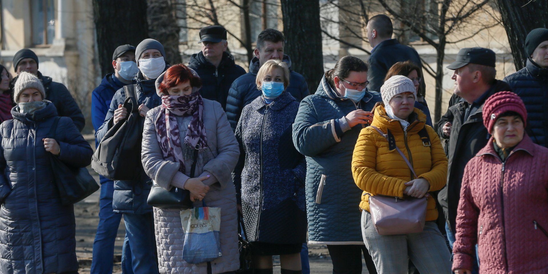На какой период вводится режим чрезвычайной ситуации, не уточняется (Фото: REUTERS/Valentyn Ogirenko)