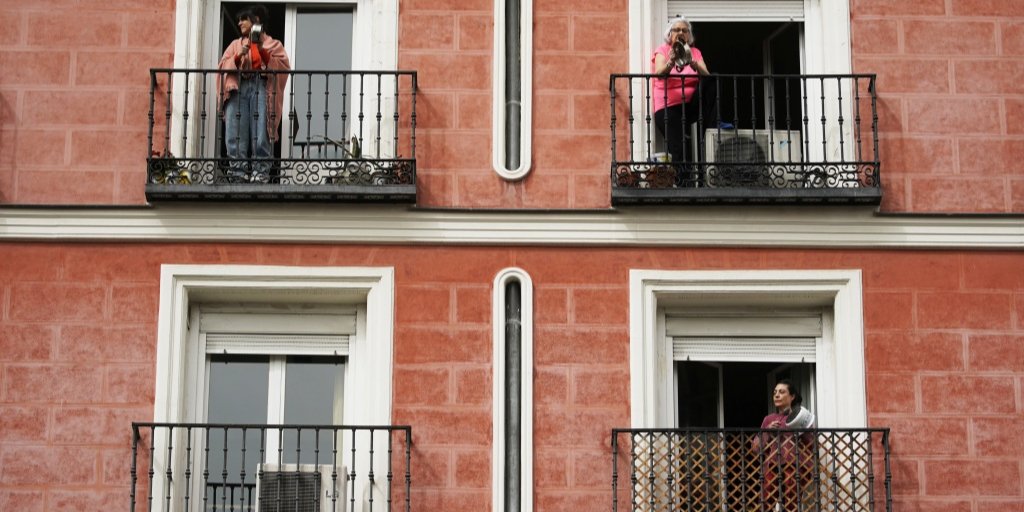 В Испании коронавирусом заразились более 13 тысяч человек (Фото: REUTERS/Juan Medina)