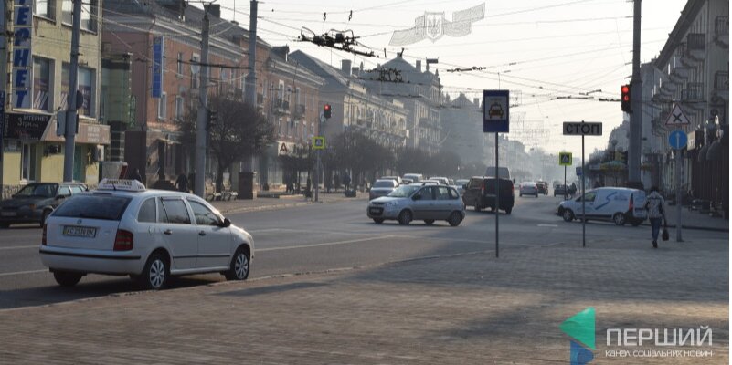 В Луцке решили остановить весь общественный транспорт (Фото: pershyj.com)
