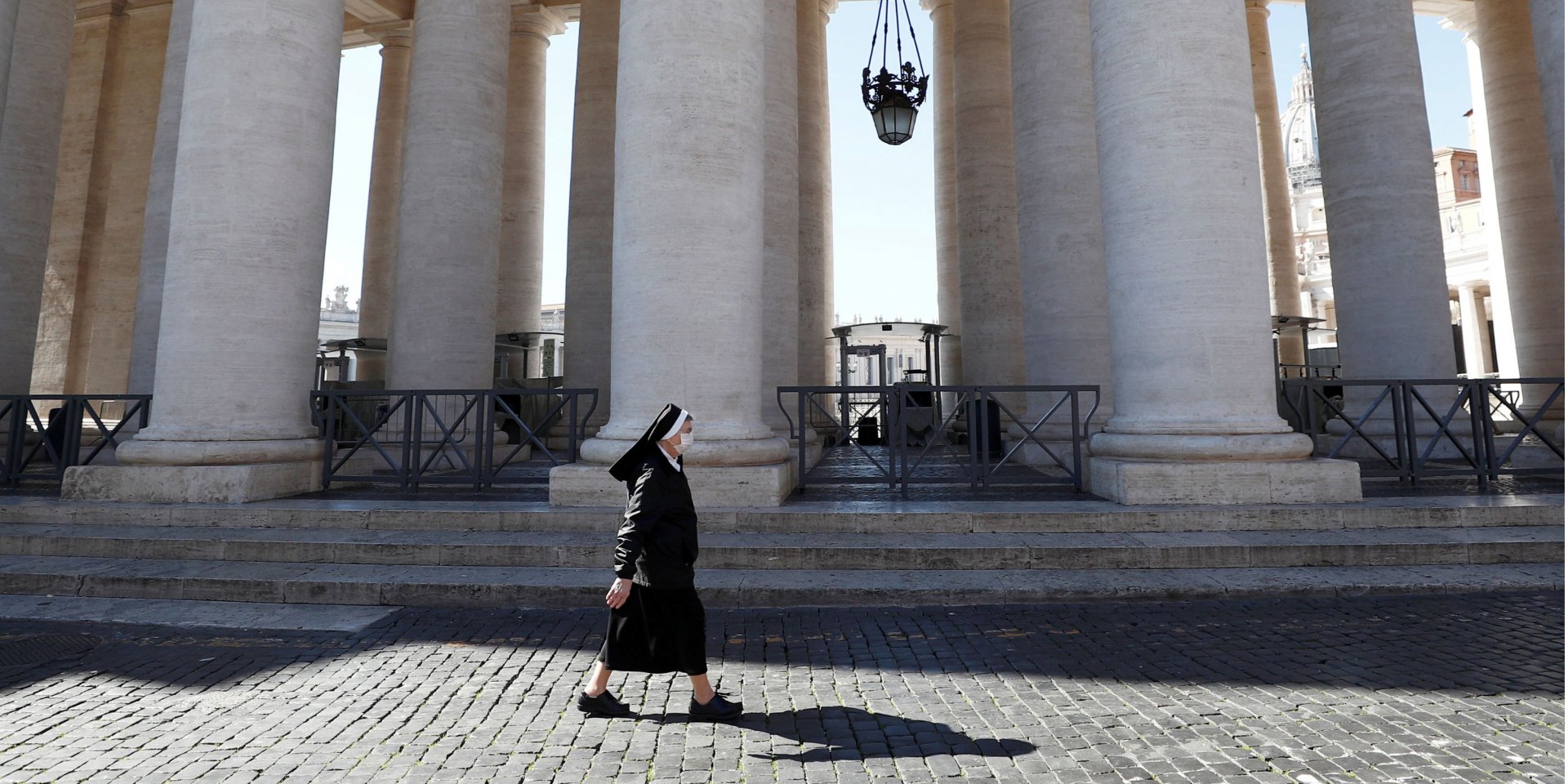 Италия в числе наиболее пострадавших из-за COVID-19 стран (Фото: REUTERS/Guglielmo Mangiapane)