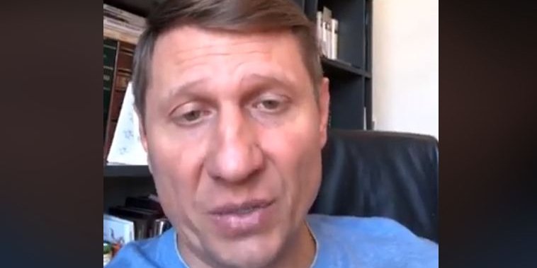 Шахов посоветовал команде Зеленского тщательно проверять информацию (Фото: Скриншот с видео Сергея Шахова/Facebook)