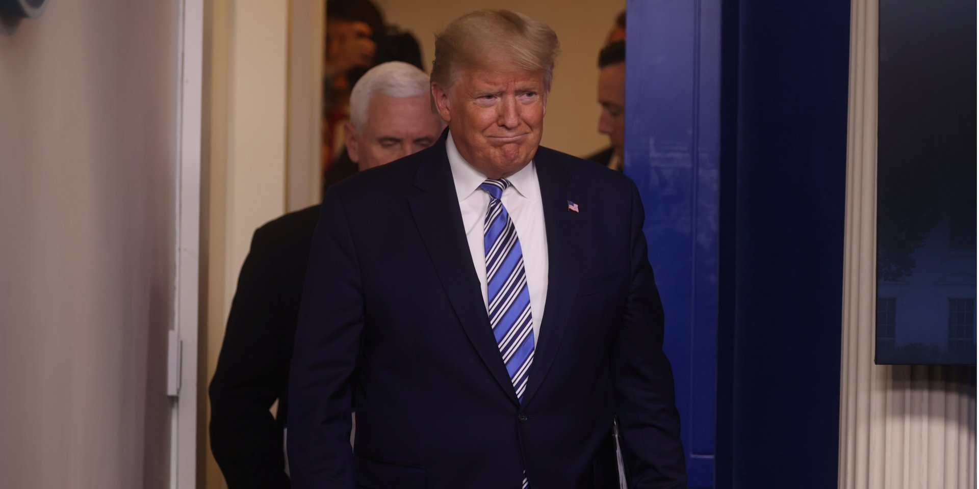 Трамп озабочен состоянием экономики в условиях карантина (Фото: REUTERS/Jonathan Ernst)