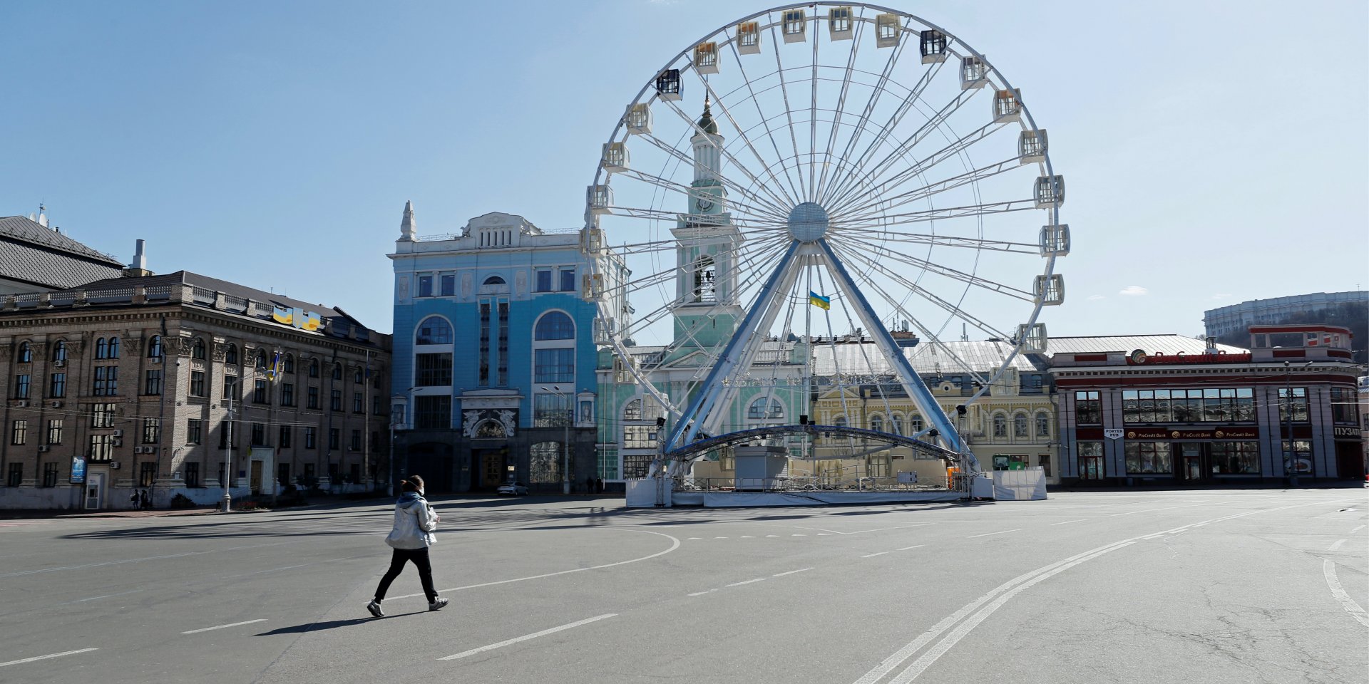 В Киеве усиливают ограничительные меры (Фото: REUTERS/Gleb Garanich)