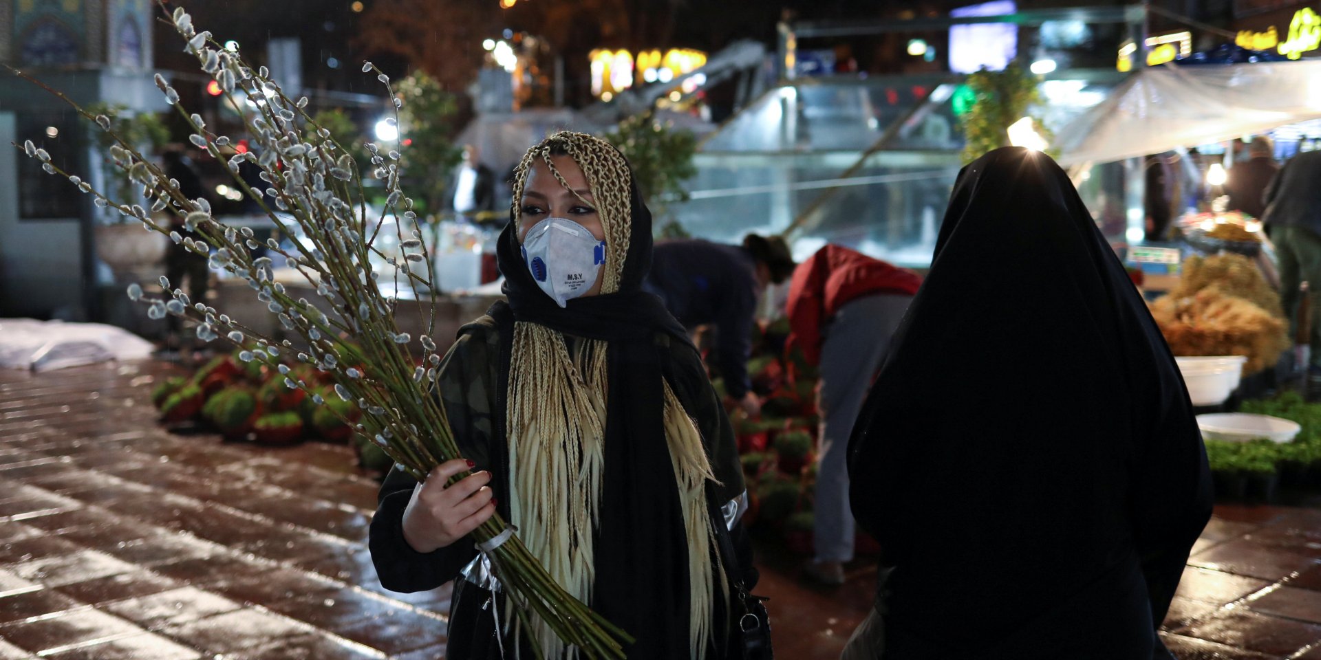 Иран запрещает поездки между городами и продлевает карантин (Фото: Ali Khara via REUTERS)