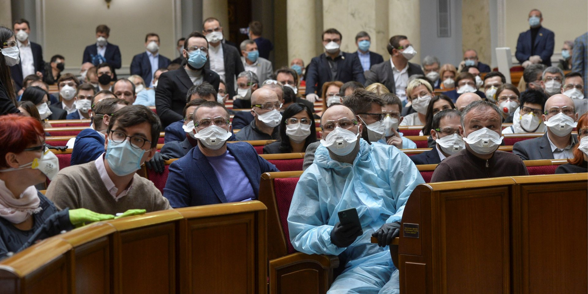 Внеочередное заседание Верховной Рады (Фото: REUTERS/Stringer)