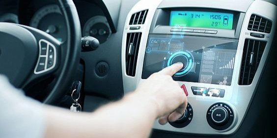 Магнітола для авто — п’ять найкращих варіантів мультимедіа-систем у машину (Фото: commsmea.com)