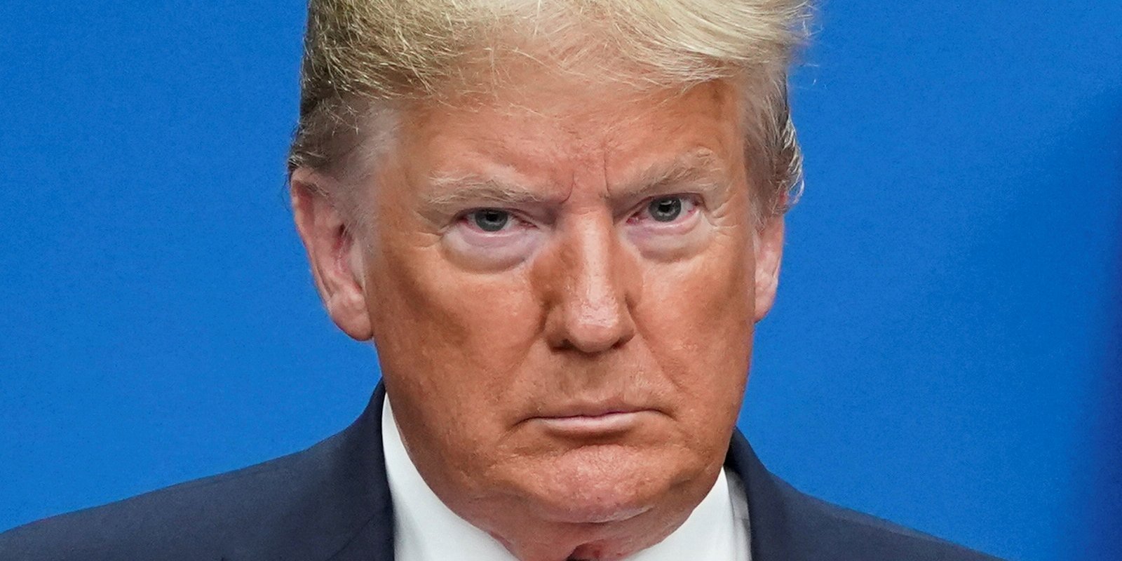 Трамп заявив, що інспектував бункер у Білому домі, а не ховався в ньому (Фото: REUTERS/Kevin Lamarque/File Photo)