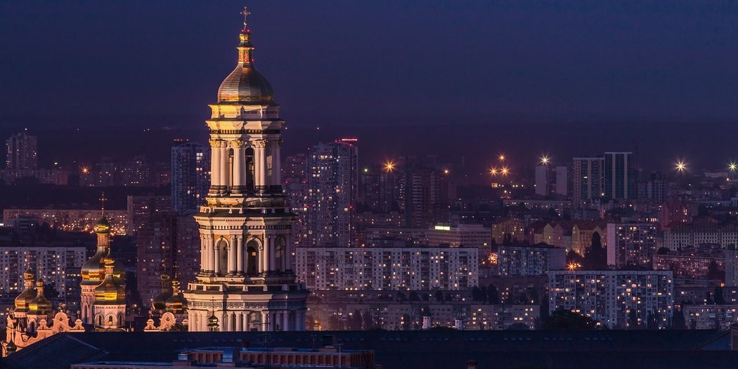 Купити або зняти квартиру в Києві