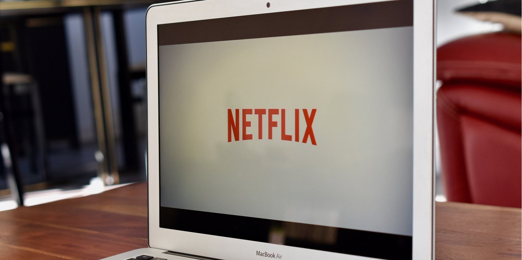Первый фильм в Топ-10 Netflix собрал 99 млн просмотров за первые четыре недели (Фото: Jade87 / Pixabay)