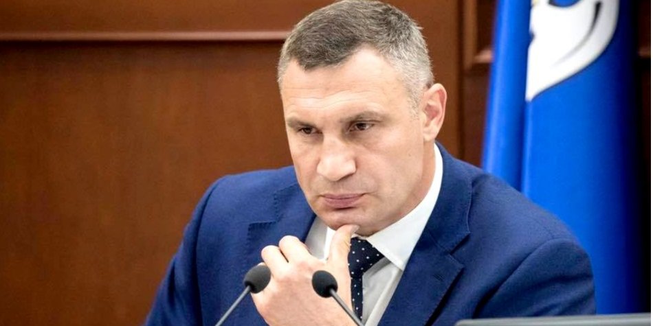 В Евросолидарности отметили, что мэр Кличко реализовывал политический курс Порошенко (Фото: Виталий Кличко/Facebook)