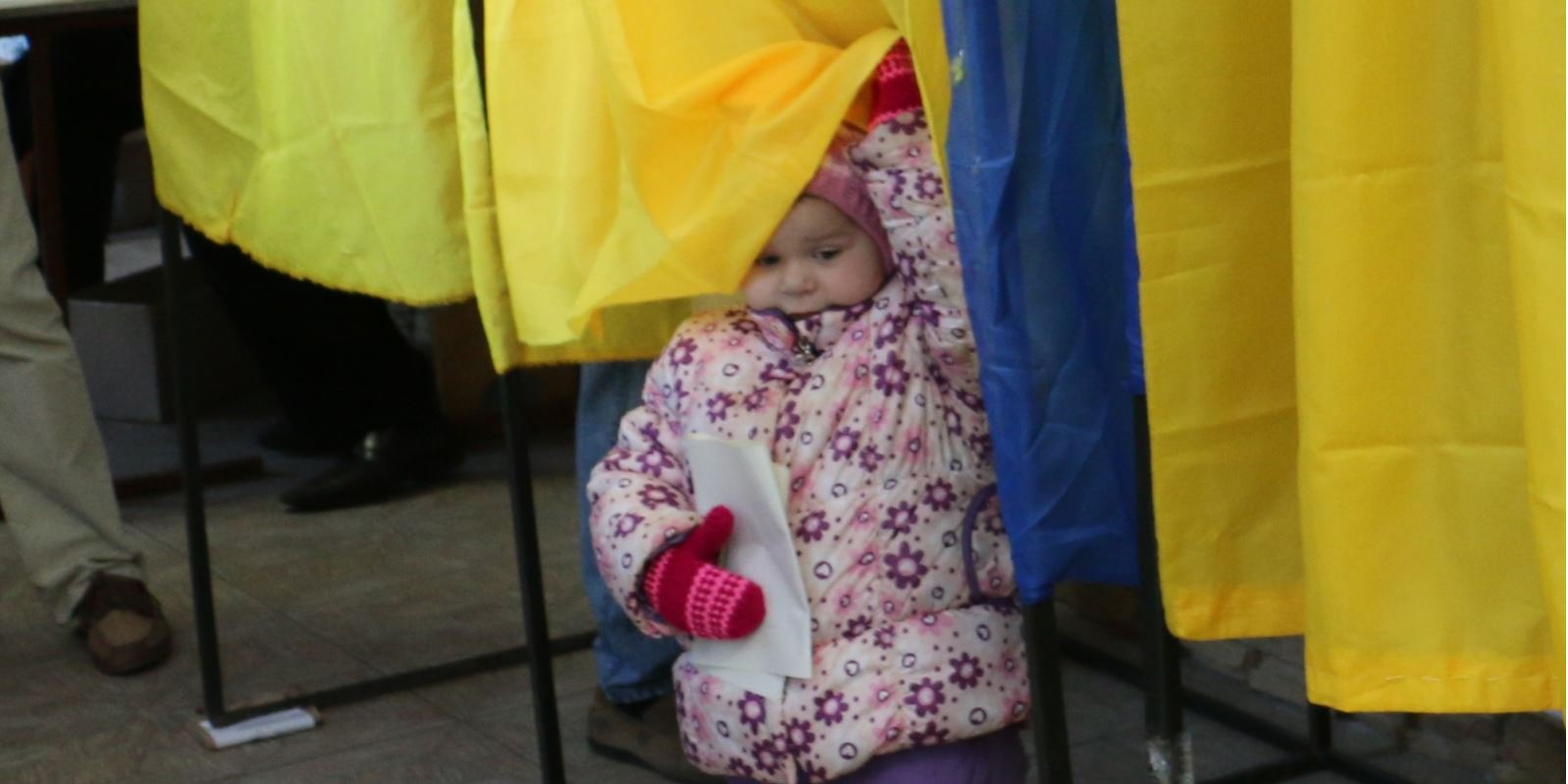 Слуга народа соберется по поводу выборов на Донбассе (Фото: Радио Свобода)