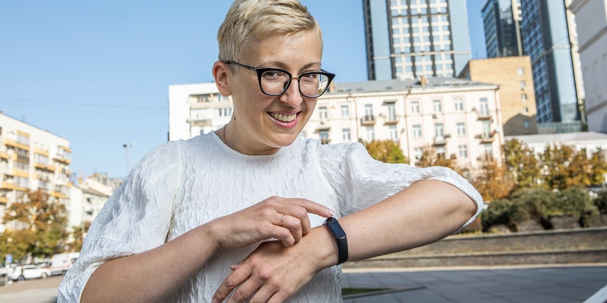 Покупка фитнес-браслета помогла киевлянке Татьяне Ещенко обратить внимание на пульс и пить меньше кофе (Фото: НВ)