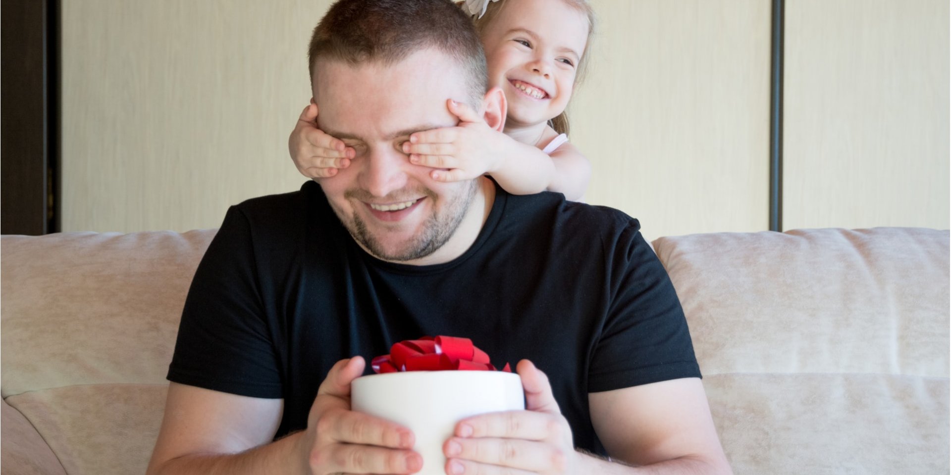 Часто чоловікові складніше підібрати подарунок, ніж жінці (Фото: Unsplash)