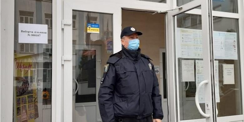 Нацполіція викрила кілька схем підкупів виборців (Фото: НПУ)