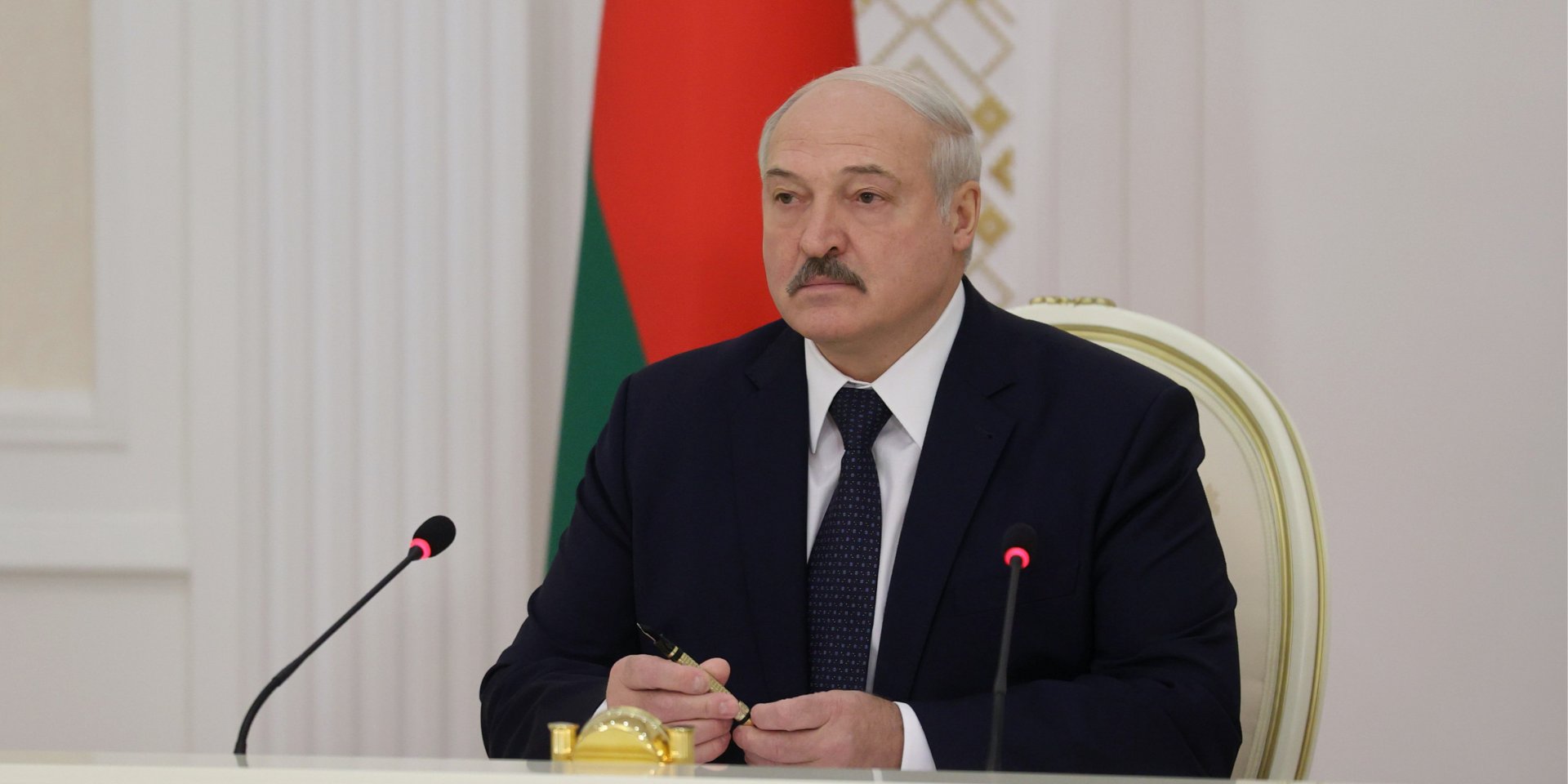 Лукашенко стверджує, що тікати з Білорусі не планує (Фото: Nikolai Petrov/BelTA/Handout via REUTERS ATTENTION EDITORS)