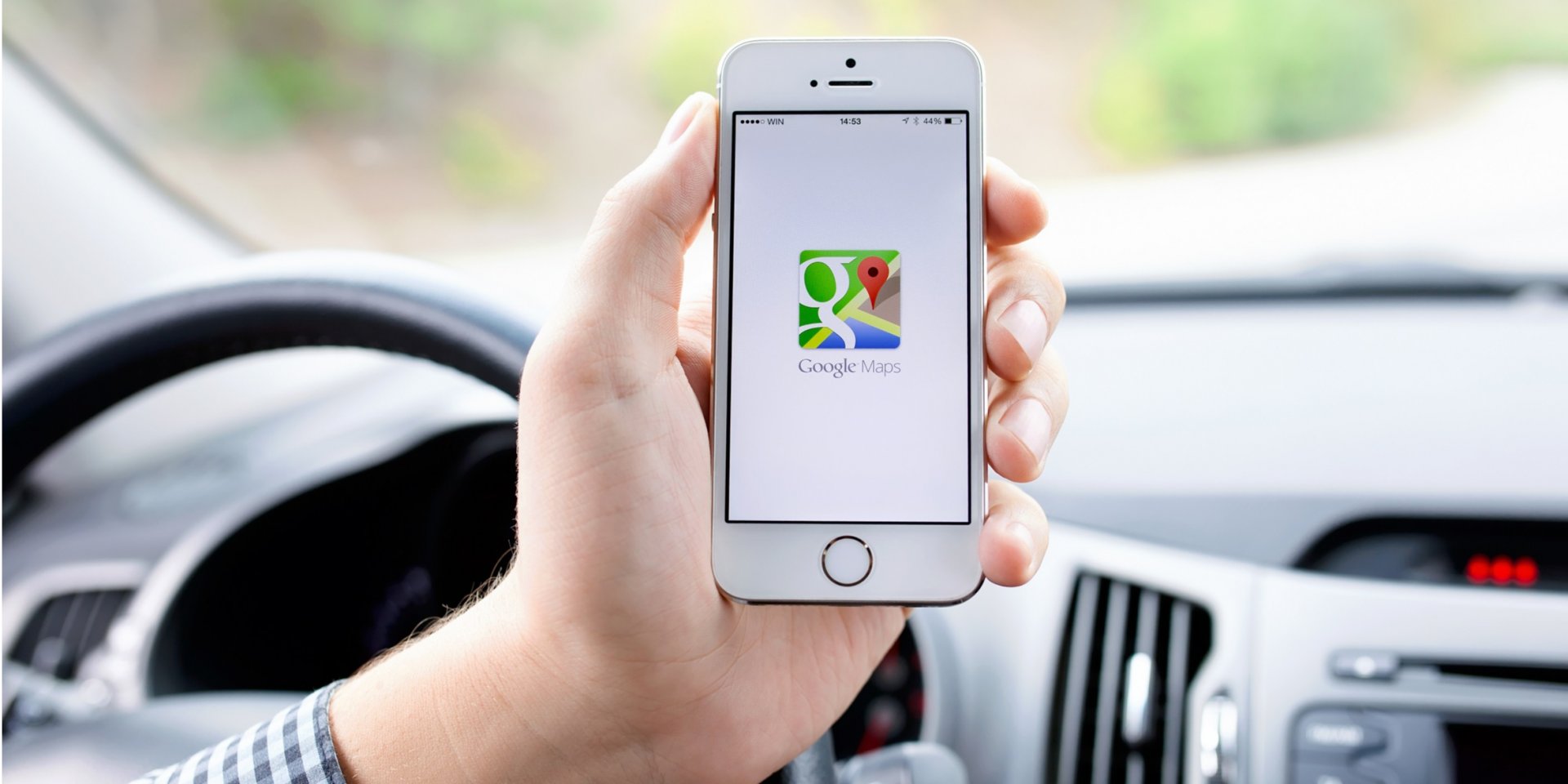 Поисковик рекомендует использовать сервис Google Travel и Google Карты (Фото: prykhodov / depositphotos.com)