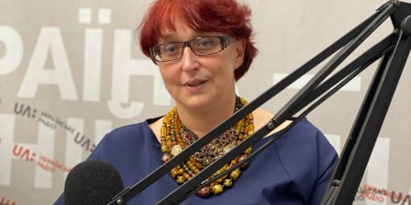 Нардеп Галина Третьякова (праворуч) заявила, що не бачила ФОПів, які платили б 8 тис. грн податків на рік (Фото: Андрій Нестеренко / Пресслужба ВР)